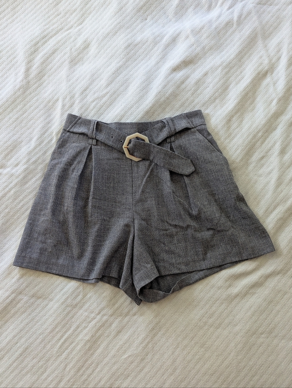 Rachel Zoe Blue-Gray High-Wasited Shorts With Attached Belt Size 8
